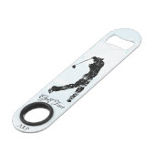 *~*の人のゴルフをするゴルフコースの木の池のゴルファー スピード栓抜き (裏面アングル)