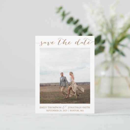 の写真結婚日付はがきを金ゴールドに保存 ポストカード (スタンド正面)