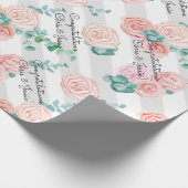 の国結婚バラのお祝い – 名前の追加 ラッピングペーパー (角)