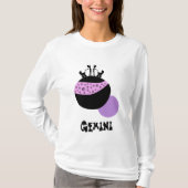 *~*の女性のおもしろいなかわいく妊婦のなジェミニ(占星術の)十二宮図 Tシャツ (正面)
