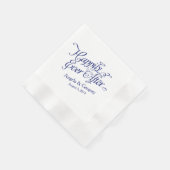 の後ずっと幸せに続くネイビーブルー結婚ホワイト 縁ありカクテルナプキン (角)