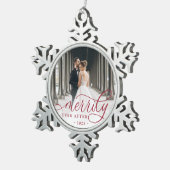 ~の後を楽しげに |の結婚写真 スノーフレークピューターオーナメント (右)