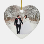 ～の後を楽しげに |クリスマス結婚したの最初の写真 セラミックオーナメント (裏面)