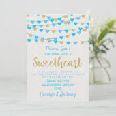 の愛ぶら下がったハートリトルスウィートベイビーシャワー サンキューカード (スタンド正面)
