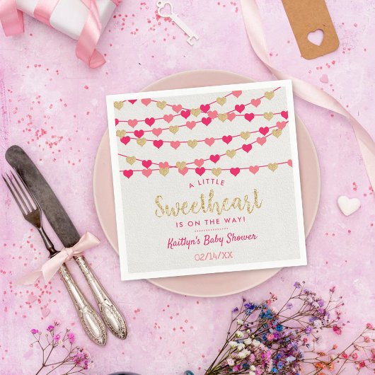 の愛ぶら下がったハートリトルスウィートベイビーシャワー スタンダードカクテルナプキン