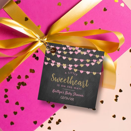 の愛ぶら下がったハートリトルスウィートベイビーシャワー フェイバータグ