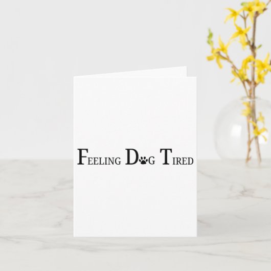 の感じ犬は疲れた カード (黄色い花)
