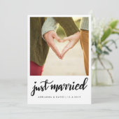 |の手書きの原稿を結婚するたった今結婚しました|の写真 案内状 (スタンド正面)