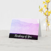 *~*の抽象的な水彩画の紫色の黒いラベンダーのピンク カード (黄色い花)