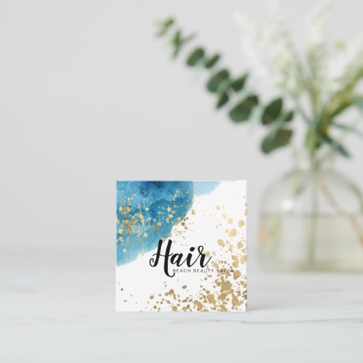 *~*の抽象芸術のビーチの青い水彩画の金ゴールドのグリッター スクエア名刺 (スタンド正面)