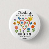 の教えハートと差分先生 缶バッジ (正面)