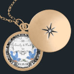 の日付ラッキー結婚ブルーバードアニバーサリーネックレス ロケットネックレス<br><div class="desc">ヴィンテージBluebird結婚の記念日の記念ロッケあなたの名前と日結婚付き。ヴィンテージ鳥結婚式招待状-ヴィンテージ鳥結婚のTシャツマッチングステッカーと挿入カードを見る他のヴィンテージバード製品ヴィンテージ結婚式招待状-ヴィンテージ鳥のTシャツマッチングステッカーと挿入カードを見る他のデザインバードプロダクツのヴィンテージBirdを見る結婚 – 鳥のTシャツマッチングステッカーとカードをを見る色やがない場合 – それは欠点である – 利点はサイズ(8.5 x 11)今この次のメニューは上記のレターヘッドと同じ（片側にのみ印刷し、より大きい8.5 x 11サイズ）が、それはいくつかの好むやや薄い緑の線を持っている。 – ピンクのトリムを持つこの白黒のダマスクフローラを表示する必要がある –</div>