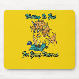 の書おもしろいは若いユニコーンだ マウスパッド