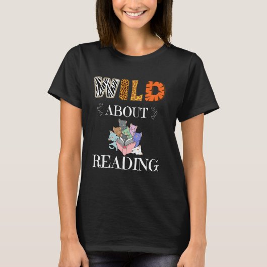 の本について読ワイルド読者の愛動物の輪 Tシャツ (正面)