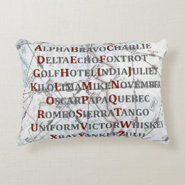 の枕赤いおよび灰色航空アルファベット アクセントクッション