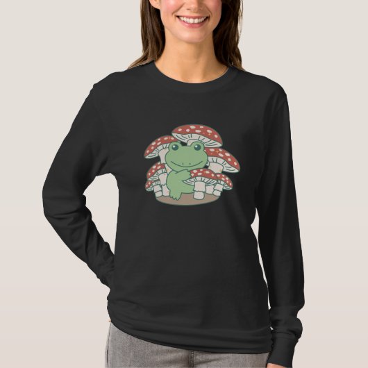 ~の森の中のコテージの美しいカエル Tシャツ (正面)