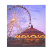 の海軍埠頭の観覧車と回転木馬 ノートパッド (正面)