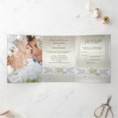 の白結婚スワンズクリームパールレースダマスク3 三つ折り招待状 (内部)