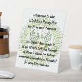 の結婚お客様にマスクの衣服を求めるサイン 台座サイン (インサイチュ)