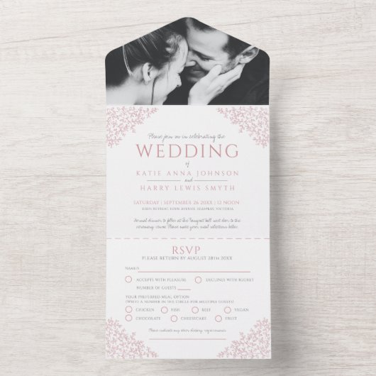 の結婚ほこりっぽいピンクの白葉色の写真の食事RSVP オールインワン招待状 (内側)