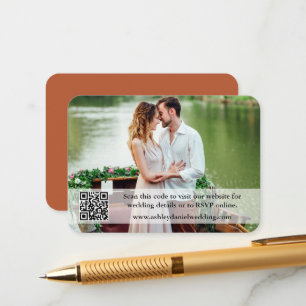 の結婚ウェブサイトQRオーバーレイ写真テラコッタ エンクロージャーカード