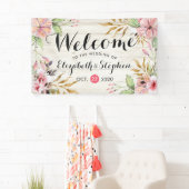 の結婚ウェルカムウォーターカラーピンクの花の木素朴材 横断幕 (インサイチュ)