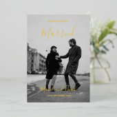 の結婚エレガント白黒写真金ゴールド 箔招待状 (立ち正面)