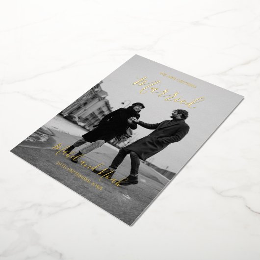 の結婚エレガント白黒写真金ゴールド 箔招待状 (回転した状態)