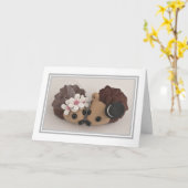 の結婚カード – ヘッジホッグ新婦&新郎 カード (黄色い花)