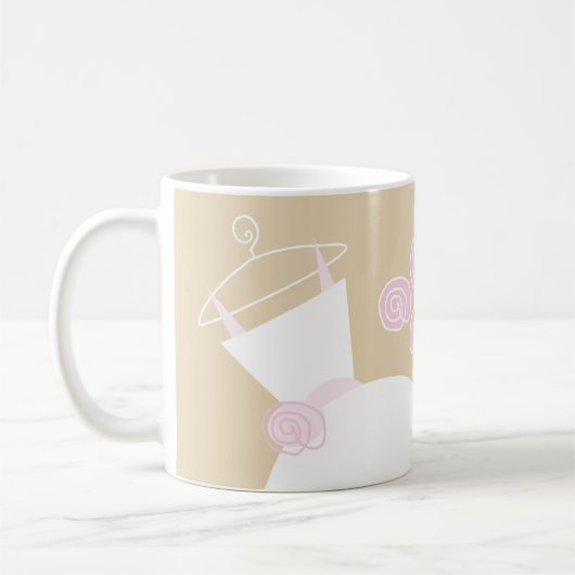 の結婚ガウンPink Beige 'Bride'マグカップ コーヒーマグカップ (左)