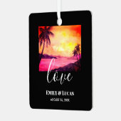 の結婚テーマ熱帯ビーチサンセットウォーターカラー メタルオーナメント (正面左)