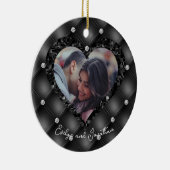 の結婚ハートフレームカスタムフォトブラックダイヤモンド セラミックオーナメント (右)