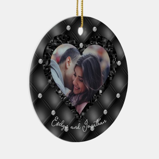 の結婚ハートフレームカスタムフォトブラックダイヤモンド セラミックオーナメント (右)