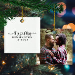 の結婚ハート矢印婚約フォトCer セラミックオーナメント<br><div class="desc">結婚のハートアローズ新婚約お名前パーソナライズされたの写真のオーナメントと日結婚付け写真!結婚式カスタマイズ、記念日、初めてのクリスマス、婚約等に最適な贈り物への簡単cedarandstring@gmail.comで連絡お問い合わせもしデザインまたはマッチング製品のサポートが必要です。</div>