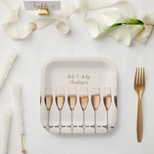 の結婚プレート列のピンクシャンパングラス ペーパープレート (ウェディング)