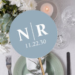 の結婚モノグラム新郎新婦イニシャル ラウンドシール<br><div class="desc">エレガントなウェディングモノグラム花嫁と花婿イニシャルラウンドステッカーで、あなたの結婚式クラシックの日を本当に思い出に。詳細に対して気に注意を払って制作されたこのステッカーは、洗練とパーソナライゼーションの完璧なブレンドであり、時代を超越したエレガンスを味わうカップルのために特別に調整されている。カスタマイズ結婚可能なモノグラムは、ミニマルなデザインで繊細に絡み合う新郎新婦のイニシャルを特徴としている。微妙なほこりっぽいブルーの色合いがロマンスとセレニティのtouchを加え、これらのシールはあなたのテーマに完璧なマッチ結婚を作る。これらのシールは非常に汎用性があり、あなたの大きな日の様々な用途に理想的である。私たちのモノグラム封筒用シールを使用してスタイルであなたの結婚式招待状を封印し、あなたのゲストのための美しい最初の印象を作成する。または結婚式の引き出物パーソナライズされたのシールとして使用して結婚式の引き出物にtouchを追加し、それぞれの贈り物が愛と包まれた共に存在することを確気に認する。ステッカーはステーショナリーしゃれているに貼り付け結婚るのはもちろん、ウェディングラモダンベルとしても使える。あなたのウェディングカスタマイズギフトに使用して、あなたのゲストのための心と思い出に残る経験を作成する。私たち結婚のモノグラム新郎新婦のイニシャルクラシックラウンドスティッカーは単なるステッカーではなく、あなたの愛の物語を反映してユニークいる。特別な日のあらゆる面を結び付ける仕上げtouchとして離れ、参加する人々に対する永続的な印象。</div>