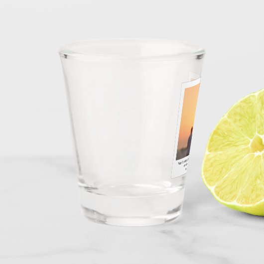 の結婚レトロのインスタント写真の名カスタム前 ショットグラス (左)