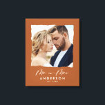 の結婚写パーソナライズされた真は キャンバスプリント<br><div class="desc">シンプルモダン切れ端ブルゴーニュ写真ギフトにパーソナライズされた設立されたMr. and Mrsweding</div>