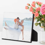 の結婚写真組み込みEasel Tabletop フォトプラーク<br><div class="desc">写真やアートワークを自由にお気に入りの表示する方法！写真の結婚記念品、婚約の贈り物、写真、生まれたばかりの家族の写真、卒業式、家族の懇親会、またはその他の特別なイベントに最適。</div>