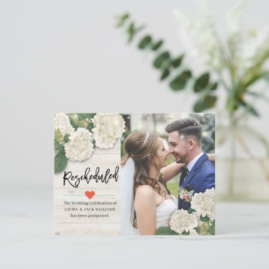 の結婚延期が延期されたアジサイ写真 案内ポストカード (スタンド正面)