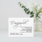 の結婚延期はがき ポストカード (スタンド正面)