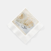 の結婚指輪とバラ 縁ありカクテルナプキン (角)