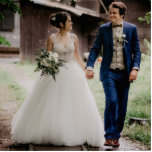 の結婚花嫁と花婿の写真の小像が棚に フォトスカルプチャー<br><div class="desc">任意の写真を使用。中央の写真と必要なサイもしズを増やす。可能な小像の全高を利用もしする。何という可愛い形見だ瞬間を捉えろ。</div>