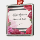 の結婚記念日のバラストライプ、名前をカスタムする メタルオーナメント (左)