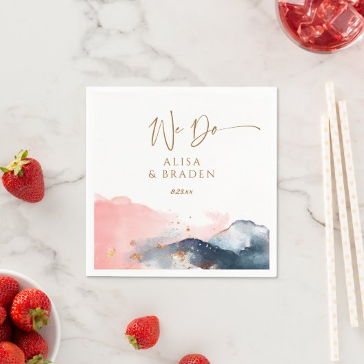 の結婚魔法の山のネイビーブルーピンク スタンダードカクテルナプキン (インサイチュ)