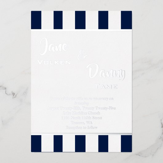 の結婚黒モダン白のストライプ 箔招待状 (正面)