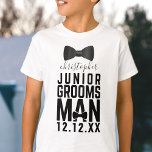 の結婚Bow TieジュニアTシャツ Tシャツ<br><div class="desc">ジュニアのグルーミングマンにマッチするボウタイのジュニアのグロムスマンのシャツを扱え！彼らの名前と彼らの日付を結婚追加し、彼らの可愛さでゲストを説得する。リハーサルに結婚最適な服装</div>