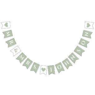 の結婚Sage Green 7 Letter Name Mr.ミセス・ハート バンティングフラッグ