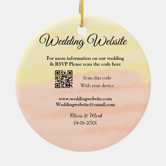 の結婚webサイトの追加Q Rコードスキャンの追加名前日付ye セラミックオーナメント (裏面)