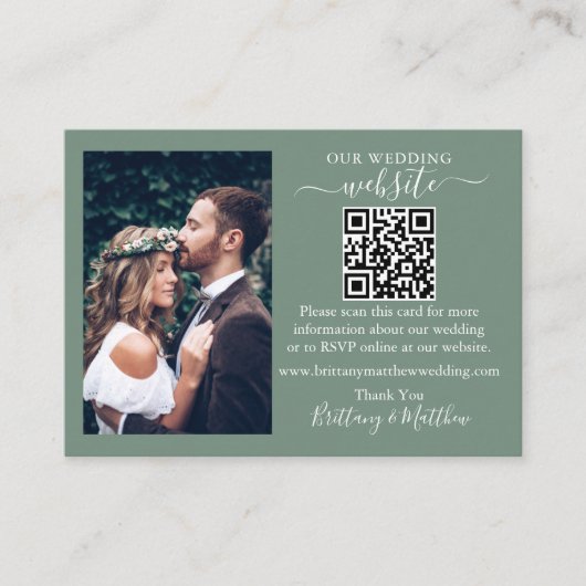 の結婚WebサイトミニマルQRフォトセージグリーン エンクロージャーカード (正面)